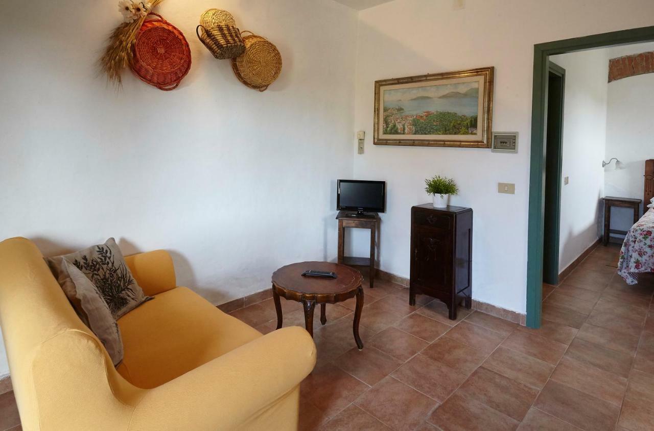 Agriturismo Ca Lo Spelli Guasticce Exterior photo